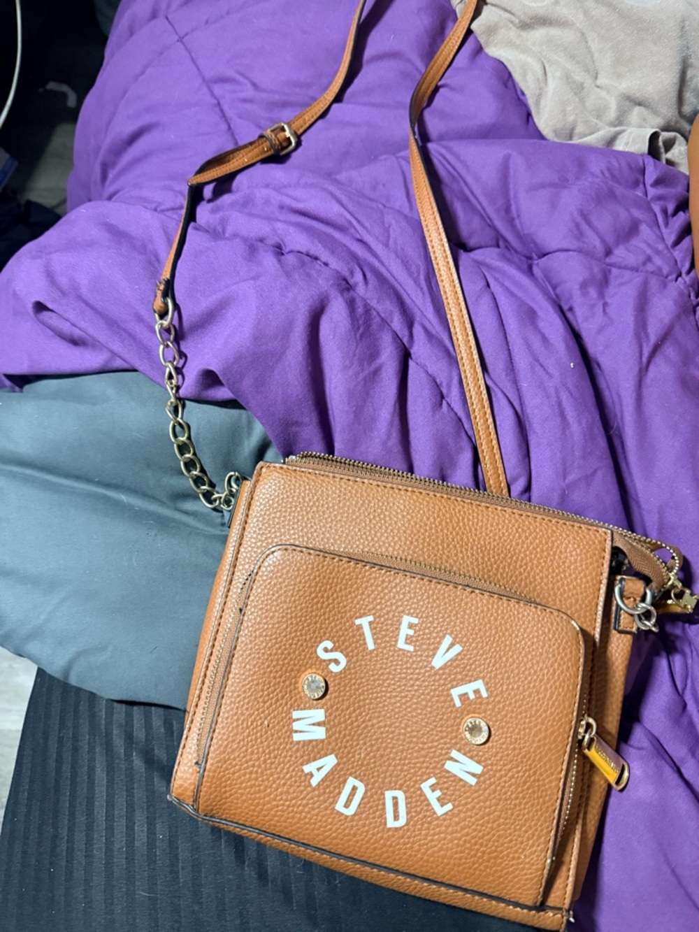 Steve Madden Tan Pebbled Leather Circular Logo Crossbody
